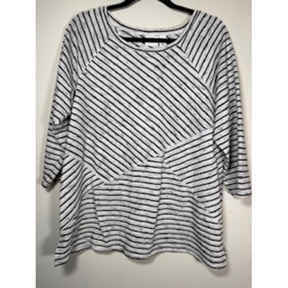 Weekends by Chico's Striped Knit Top 3 White Black Raglan Sleeve Casual Tunic
